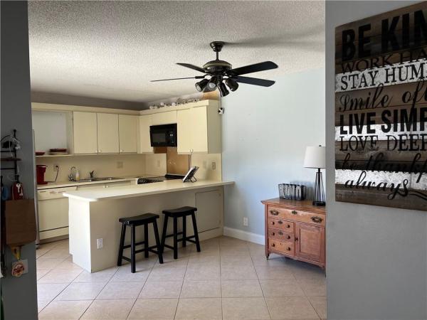 Waterford Courtyards At Crystal Lakes North, 2891 Waterford Dr N, Deerfield Beach, Florida 33442, image 1