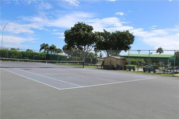 Royal Park Gardens 3, 6800 W Royal Palm Blvd #212F, Margate, Florida 33063, image 1