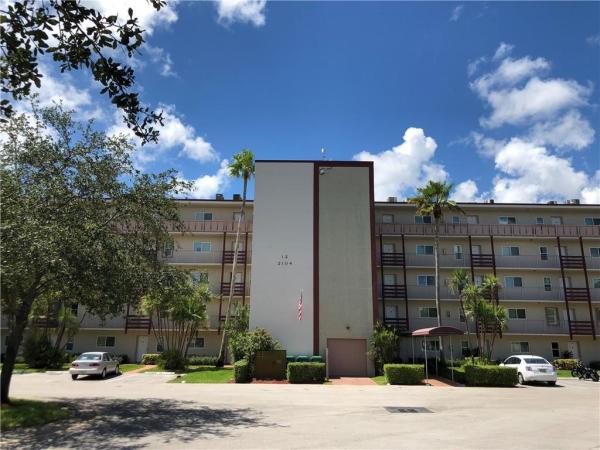 Gathering Place At Cypress Bend, 2104 S Cypress Bend Dr #504, Pompano Beach, Florida 33069, image 1
