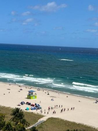 Jamaica House Apartments, 305 N Pompano Beach Blvd #PH09, Pompano Beach, Florida 33062, image 1