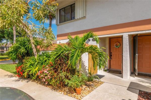 Townhomes At Orange Drive, 4250 SW 70th Ter #4250, Davie, Florida 33314, image 1