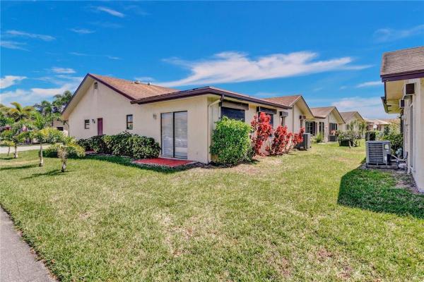 The Meadows Of Crystal Lake, 1651 SW 20th Ter, Deerfield Beach, Florida 33442, image 1