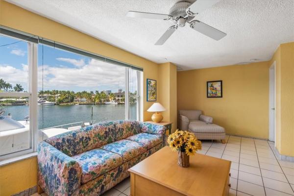 The Four Seasons, 333 Sunset Dr #B, Fort Lauderdale, Florida 33301, image 1