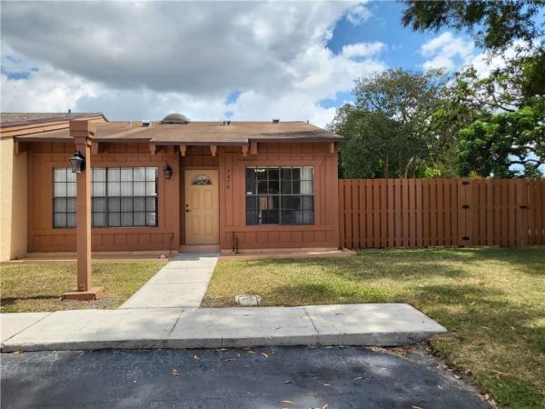 Maple Run, 7476 NW 33rd St, Lauderhill, Florida 33319, image 1