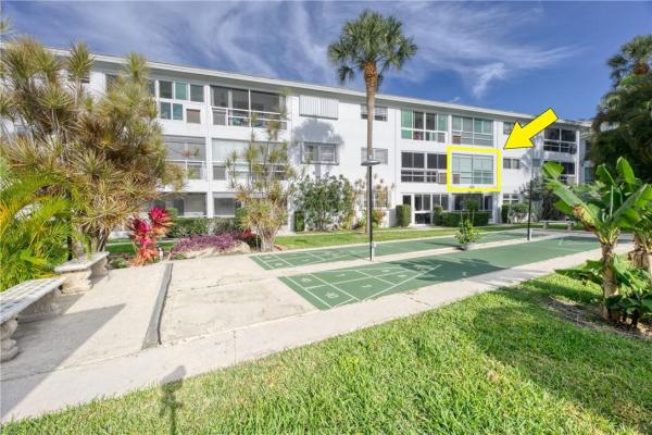 Lighthouse Point Gardens South, 2050 NE 39th St #211E, Lighthouse Point, Florida 33064, image 1
