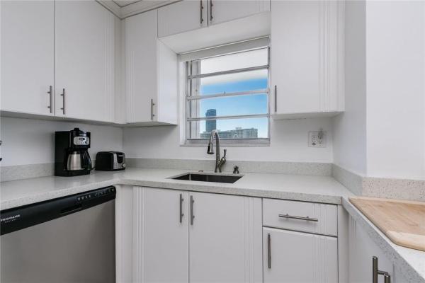 Golden Surf Towers, 137 Golden Isles Dr #1504, Hallandale Beach, Florida 33009, image 1
