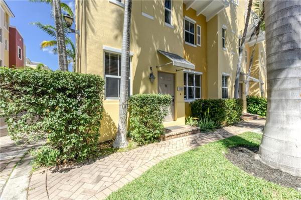 Vintage At Lighthouse Point, 2318 Vintage Dr #2318, Lighthouse Point, Florida 33064, image 1