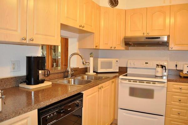 Meadowbrook Lakes, 1025 SE 3rd Ave #105, Dania Beach, Florida 33004, image 1