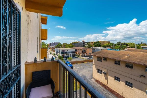 Contemporary, 1620 SW 1st St #12, Miami, Florida 33135, image 3