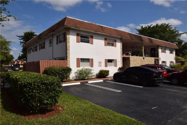 Parkway Gardens, 344 SW 1st St #1, Pompano Beach, Florida 33060, image 3