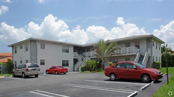 Village Green, 8502 NW 35th St #8, Coral Springs, Florida 33065, image 1
