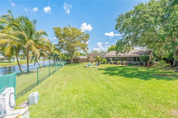 Bayberry Village At Jacaranda, 8989 NW 9th Pl, Plantation, Florida 33324, image 1