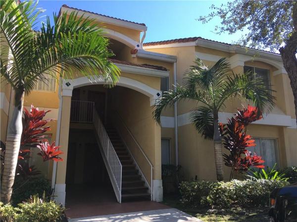 Sailboat Pointe, 2301 NW 33rd St #109, Oakland Park, Florida 33309, image 1