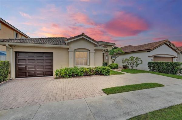Shoma Homes At Tamiami, 849 NW 129th Ave, Tamiami, Florida 33182, image 1
