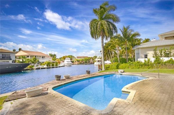 Hillsboro Isles, 2324 NE 30th Ct, Lighthouse Point, Florida 33064, image 1