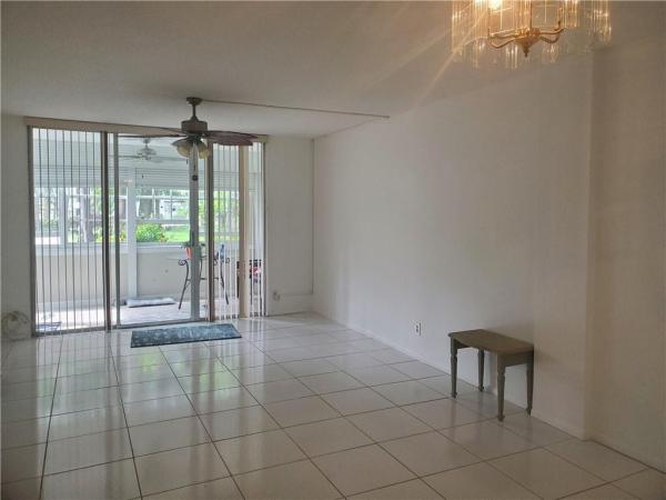 Cypress Chase, 4898 NW 29th Ct #116, Lauderdale Lakes, Florida 33313, image 3