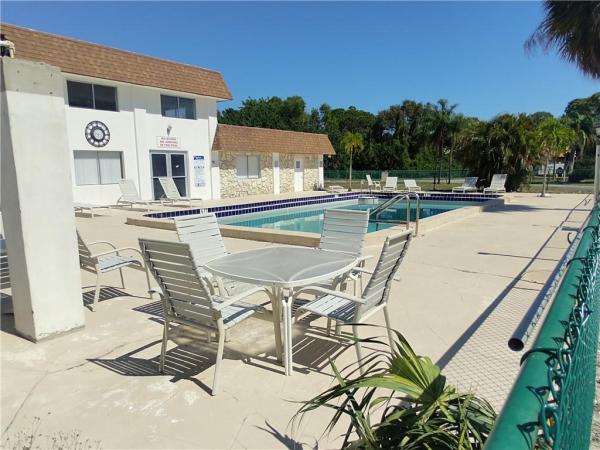 Mariner 1, 2878 Donnelly #105, Lake Worth Beach, Florida 33462, image 1