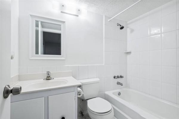 Barcelona North, 253 S Cypress Rd #234, Pompano Beach, Florida 33060, image 2