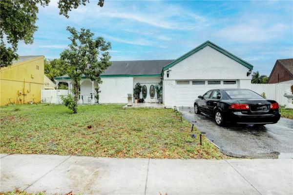 Turtle Bay, 2670 Cypress Ct, Miramar, Florida 33025, image 1