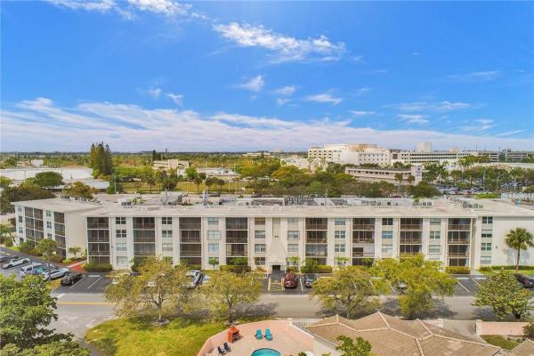 Coral Ridge East, 4501 NE 21st Ave #211, Fort Lauderdale, Florida 33308, image 1