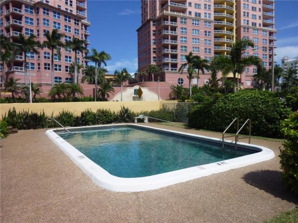 Twenty-One Twenty-One, 2131 N Ocean Blvd #17, Fort Lauderdale, Florida 33305, image 1