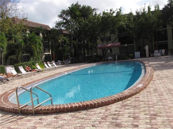 Barcelona North, 253 S Cypress Rd #229, Pompano Beach, Florida 33060, image 1