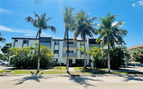Michelle, 3582 NE 171st St #201, North Miami Beach, Florida 33160, image 1