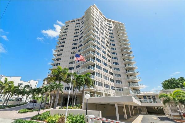 Maya Marca, 3000 Holiday Dr #806, Fort Lauderdale, Florida 33316, image 1
