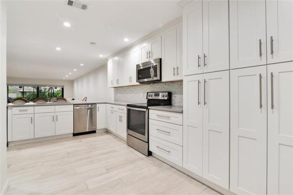 The Townhouses Of Emerald Hills, 307 Bonnie Brae Way, Hollywood, Florida 33021, image 1