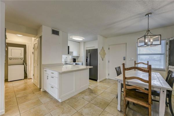 Horizon House, 2555 NE 11th St #603, Fort Lauderdale, Florida 33304, image 2