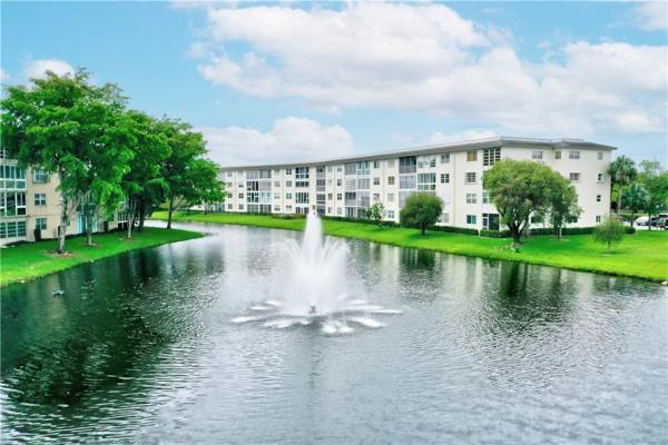 Eleuthera Village, 1802 Eleuthera Pt #F2, Coconut Creek, Florida 33066, image 1