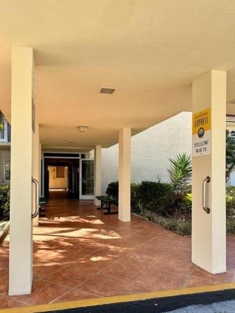 Point East, 2949 Point East Dr #B-110, Aventura, Florida 33160, image 2