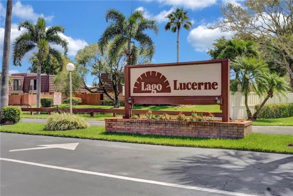 Lago Lucerne, 3931 Louis Dr, Lake Worth, Florida 33461, image 2