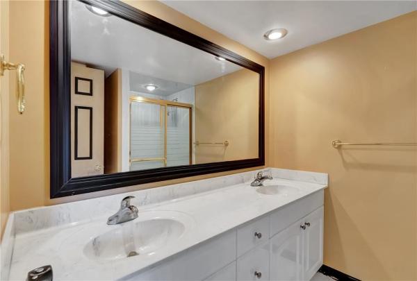 Lago Lucerne, 3931 Louis Dr, Lake Worth, Florida 33461, image 1