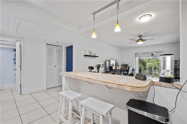 Barcelona North, 255 S Cypress Rd #348, Pompano Beach, Florida 33060, image 1