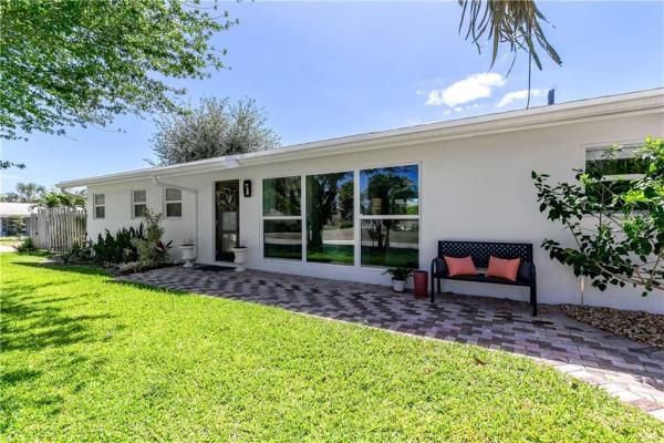 Villa Rica, 498 NE 34th St, Boca Raton, Florida 33431, image 1