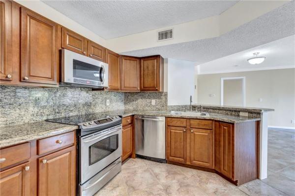 Edgewater, 8901 Wiles Rd #204, Coral Springs, Florida 33067, image 1
