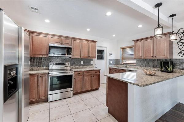 Sunnydale, 419 SW 4th Ave, Boynton Beach, Florida 33435, image 1