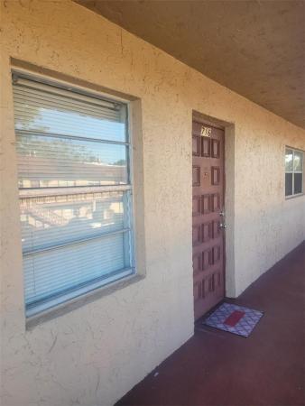 Sandalfoot Squire, 9374 SW 3rd St #716, Boca Raton, Florida 33428, image 2