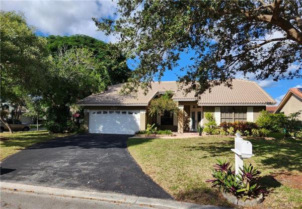 Royal Palm Village, 9663 NW 24th Pl, Coral Springs, Florida 33065, image 1