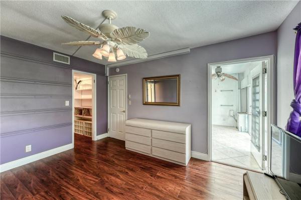 Lighthouse Point Gardens South, 2050 NE 39th St #203W, Lighthouse Point, Florida 33064, image 3