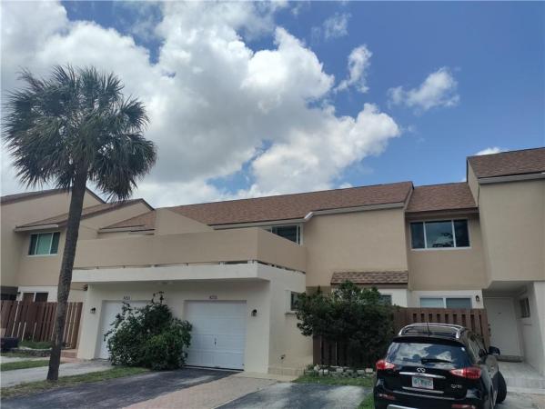 Townhouses At Jacaranda, 8251 NW 9th St #8251, Plantation, Florida 33324, image 1