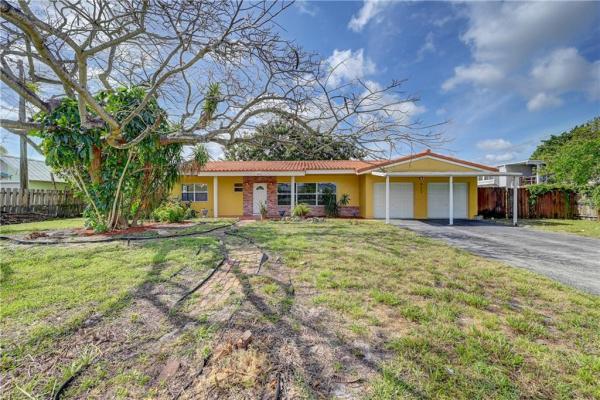 Pine Crest, 912 NE 9th Ct, Pompano Beach, Florida 33060, image 1