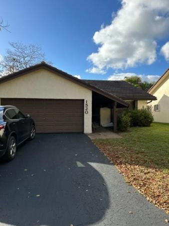 Ramblewood Villas, 1520 Riverwood Ln, Coral Springs, Florida 33071, image 1
