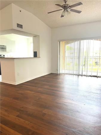 La Via, 9615 NW 1st Ct #10306, Pembroke Pines, Florida 33024, image 3