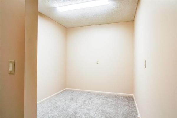 Whitehall Of Pine Island Ridge, 1508 Whitehall Dr #402, Davie, Florida 33324, image 3