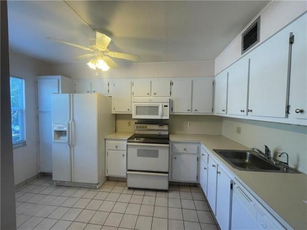 Bermuda Village, 1905 Bermuda Cir #A1, Coconut Creek, Florida 33066, image 1