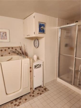 Sunrise Lakes 4, 2521 NW 104th Ave #205, Sunrise, Florida 33322, image 1