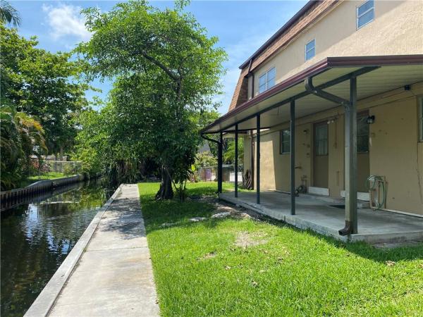 Lar Estates, 2851 SW 18th St, Fort Lauderdale, Florida 33312, image 1
