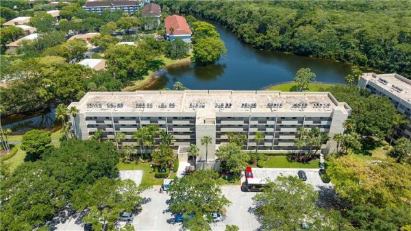 Tradewinds, 3050 NW 42nd Ave #206C, Coconut Creek, Florida 33066, image 1